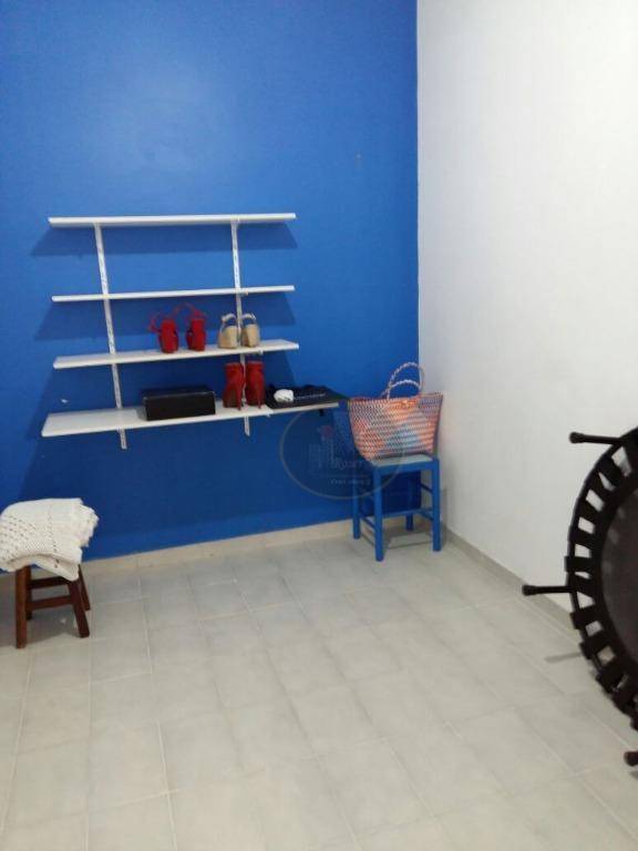 Apartamento à venda com 3 quartos, 180m² - Foto 16