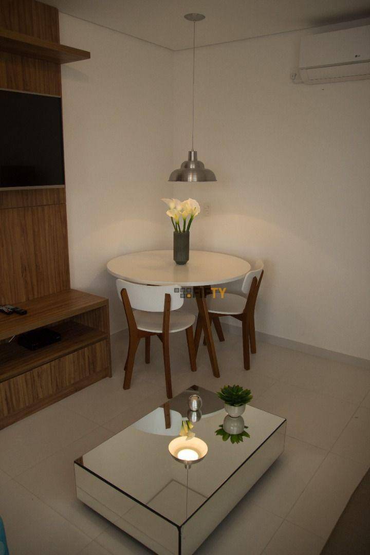 Apartamento para alugar com 1 quarto, 38m² - Foto 2