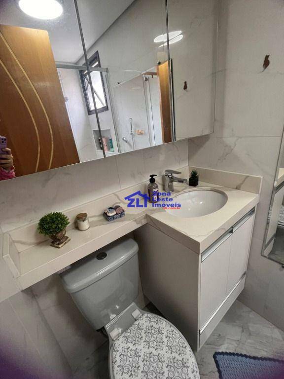 Apartamento à venda com 2 quartos, 66m² - Foto 13