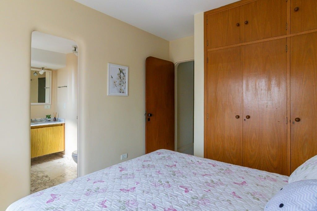 Apartamento à venda com 3 quartos, 177m² - Foto 13