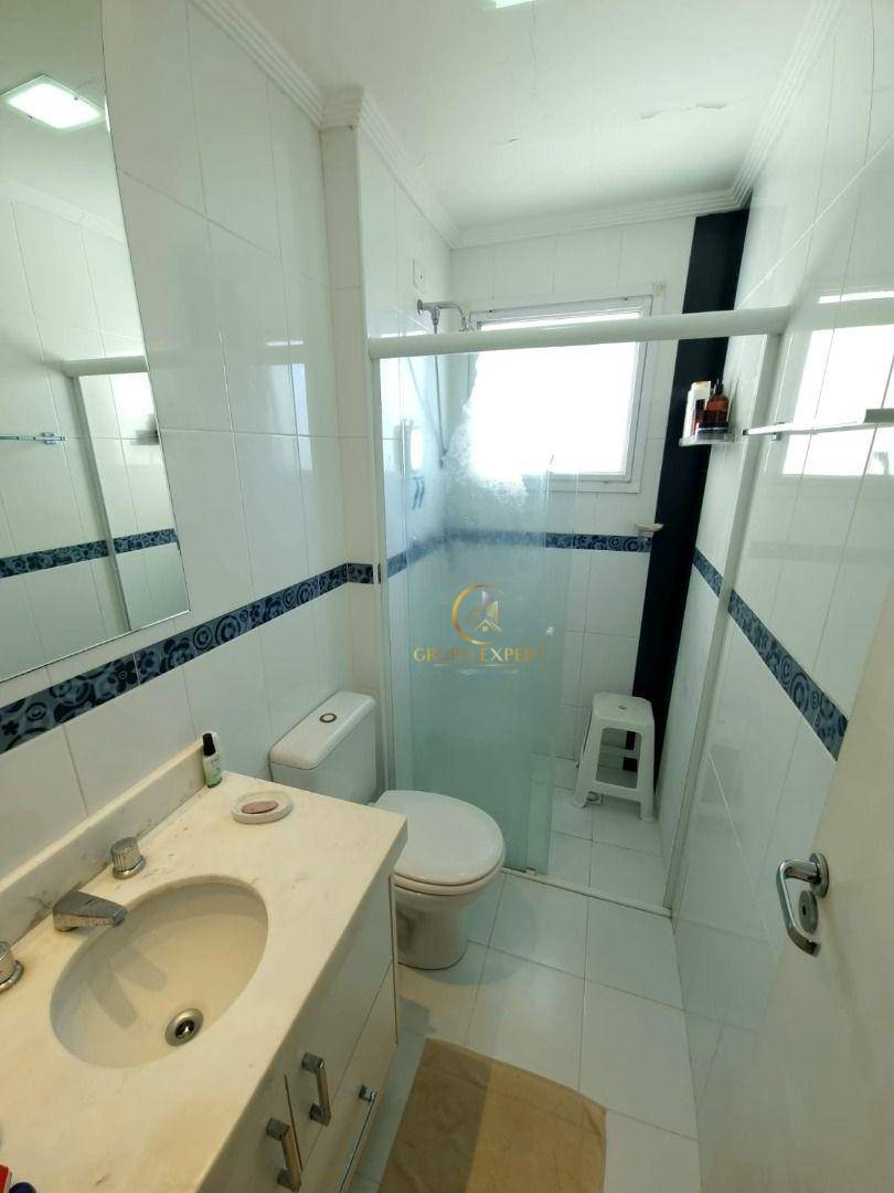 Apartamento à venda com 3 quartos, 77m² - Foto 4