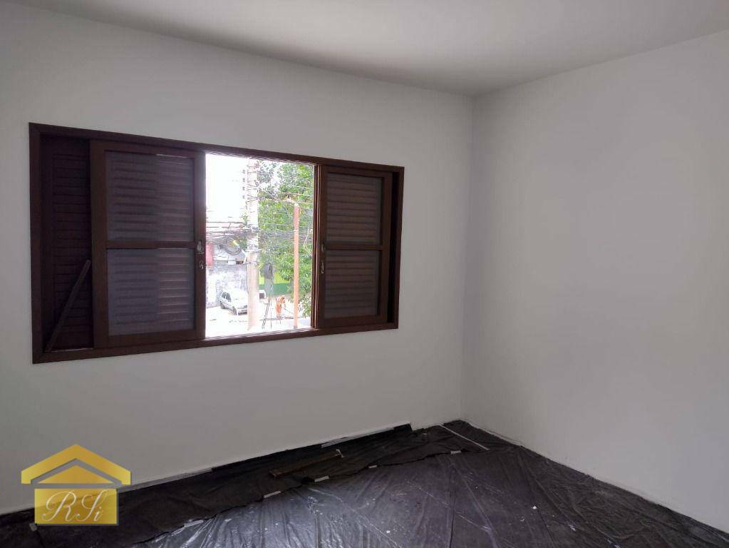 Sobrado para alugar com 3 quartos, 200m² - Foto 10