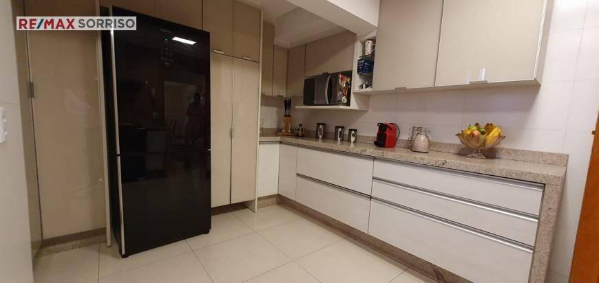 Apartamento à venda com 4 quartos, 320m² - Foto 4