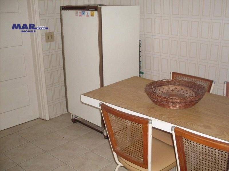 Apartamento à venda com 2 quartos, 100m² - Foto 12