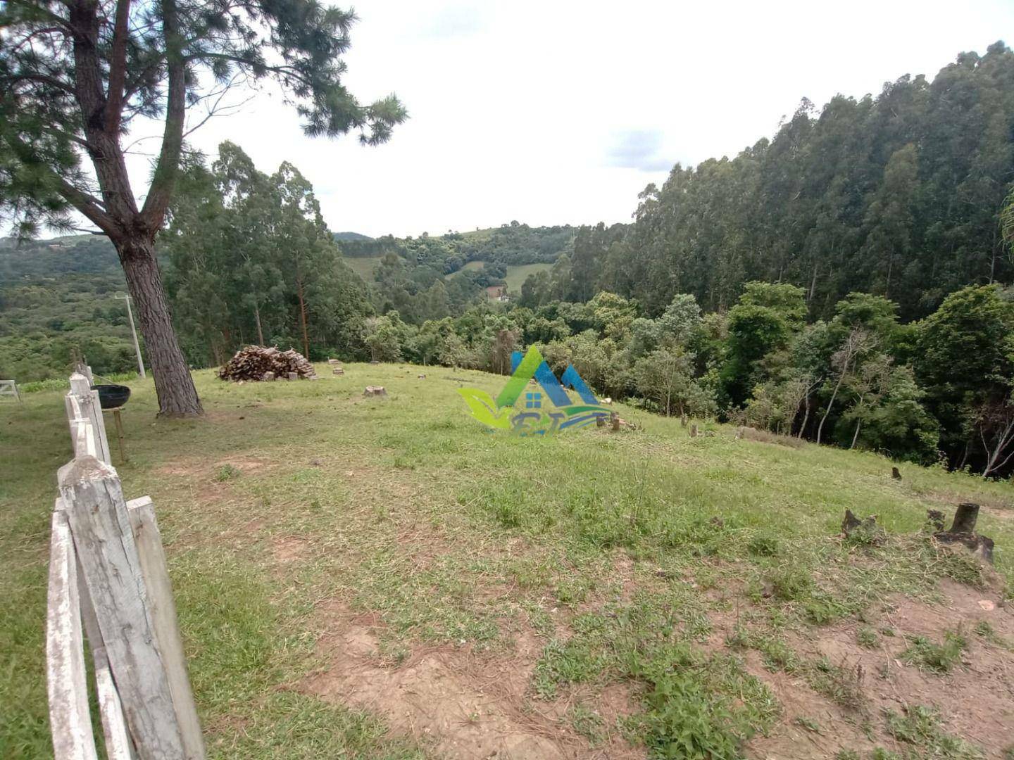 Chácara à venda com 2 quartos, 100m² - Foto 25