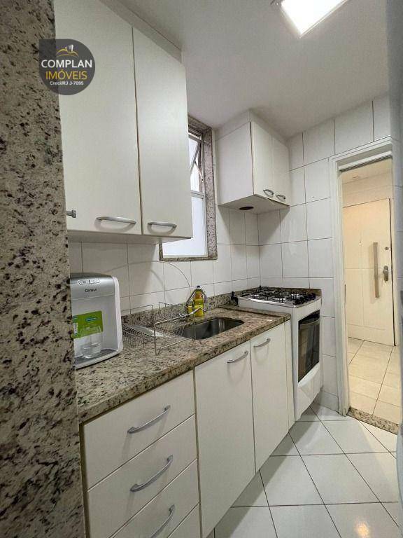 Apartamento para alugar com 3 quartos, 80m² - Foto 10