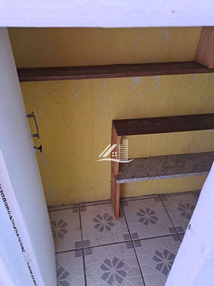 Casa à venda com 2 quartos, 190m² - Foto 20