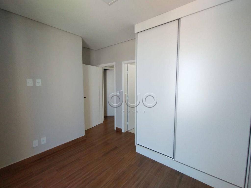 Casa de Condomínio para alugar com 3 quartos, 212m² - Foto 32