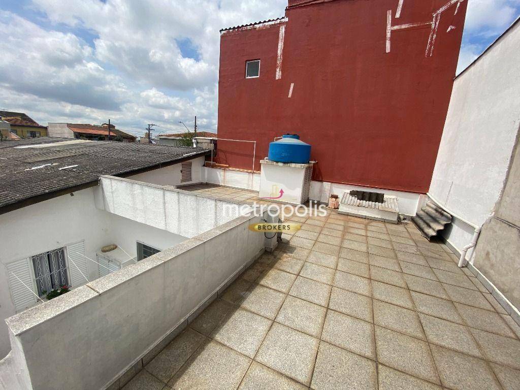 Casa à venda com 3 quartos, 200m² - Foto 28