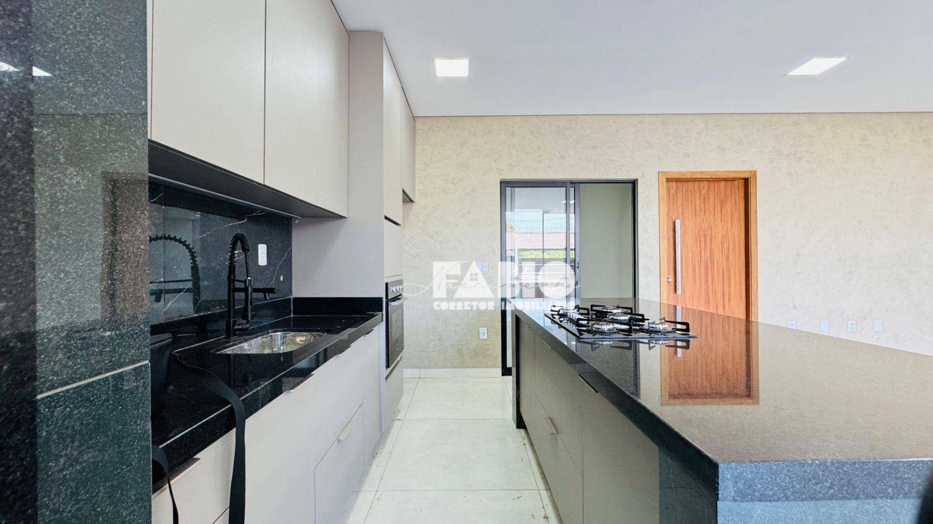 Casa à venda com 3 quartos, 190m² - Foto 6