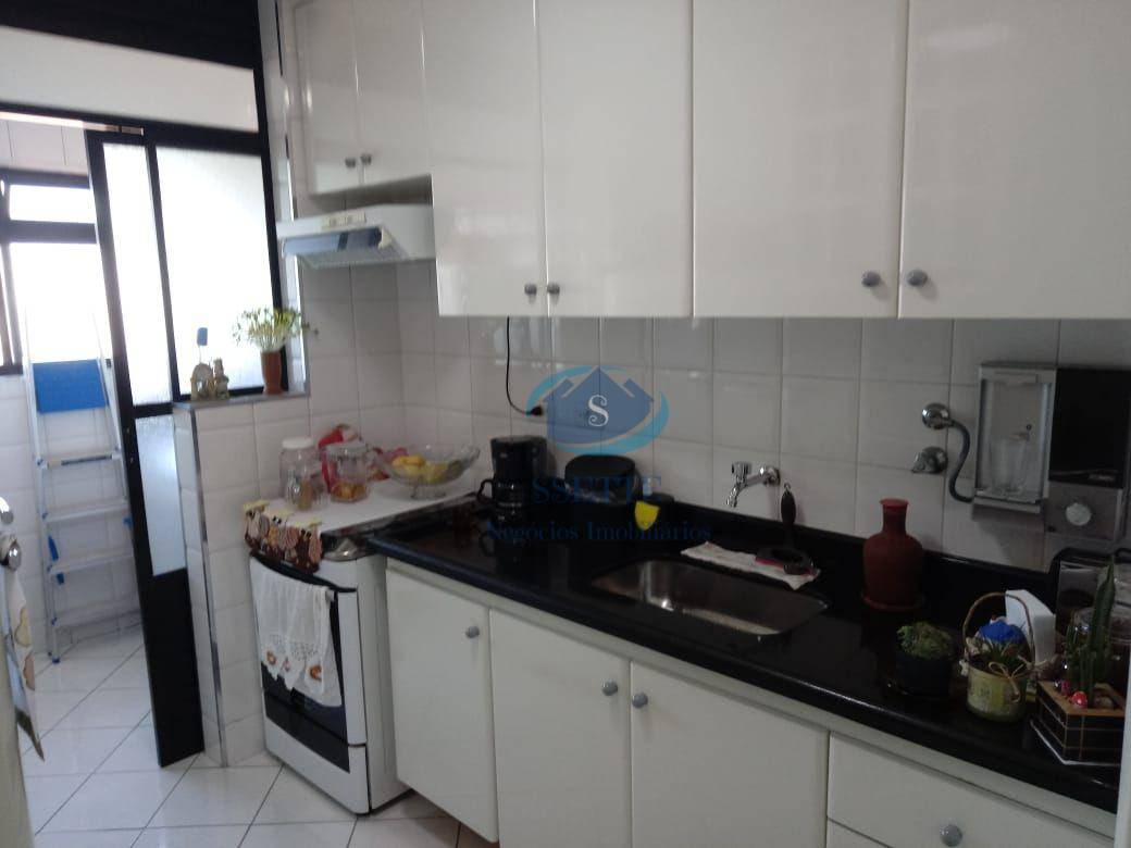 Apartamento à venda com 2 quartos, 60m² - Foto 16