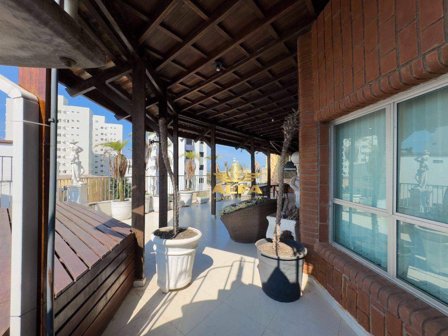 Cobertura à venda com 3 quartos, 240m² - Foto 11