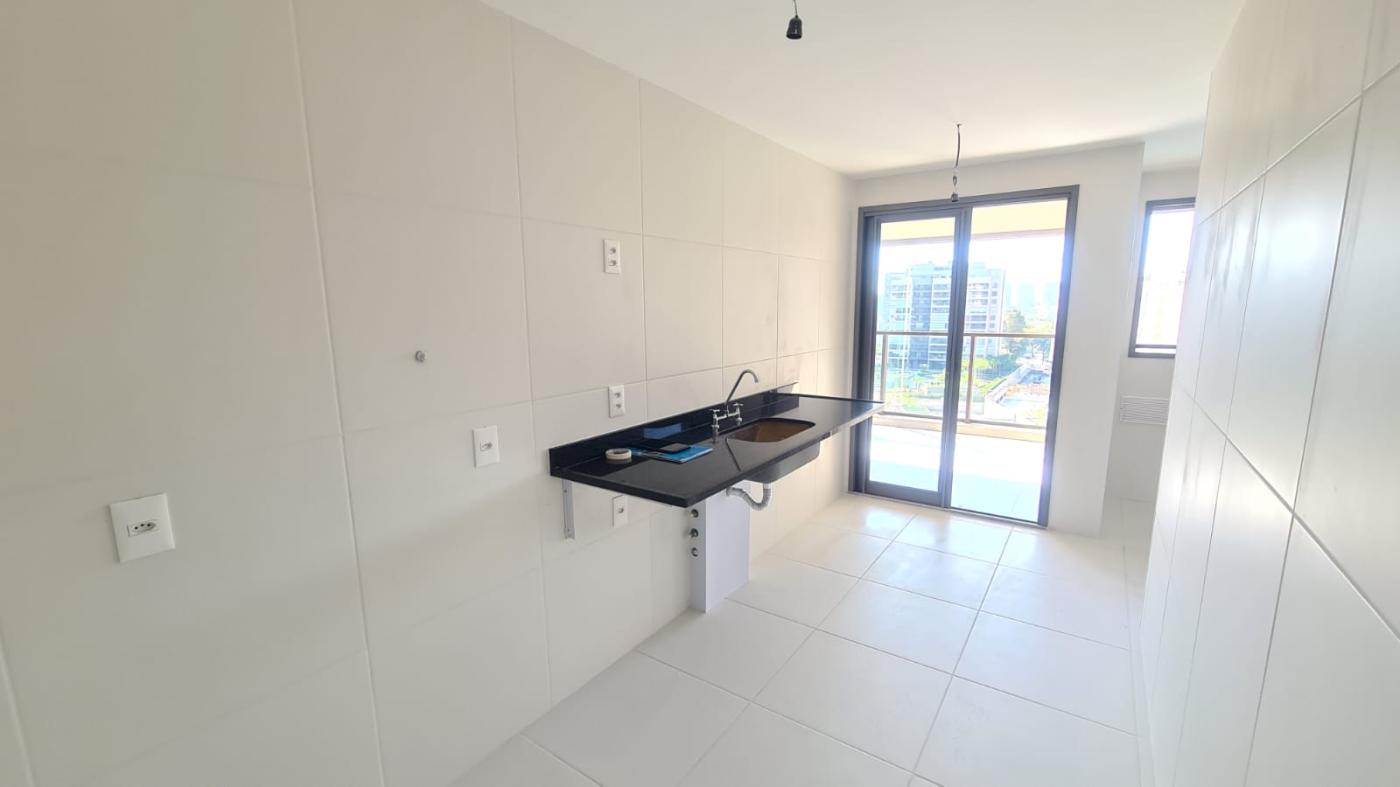 Apartamento à venda com 4 quartos, 156m² - Foto 13