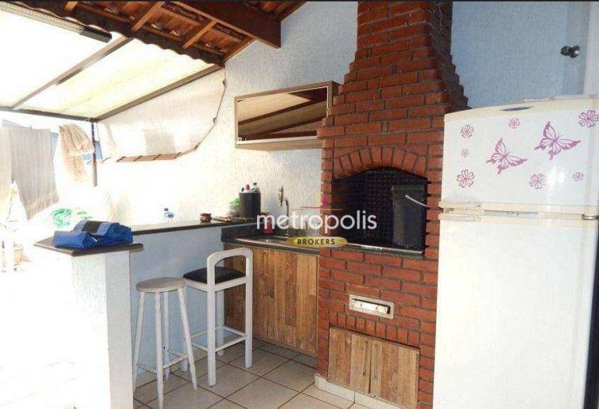 Sobrado à venda com 3 quartos, 200m² - Foto 23