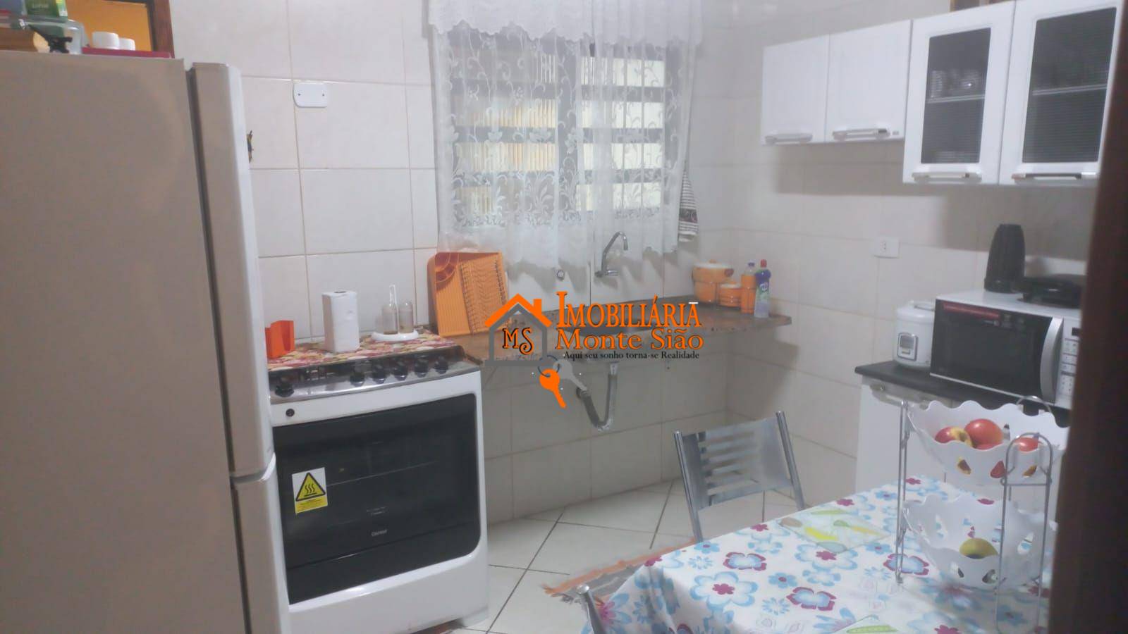 Sobrado à venda com 2 quartos, 110m² - Foto 4