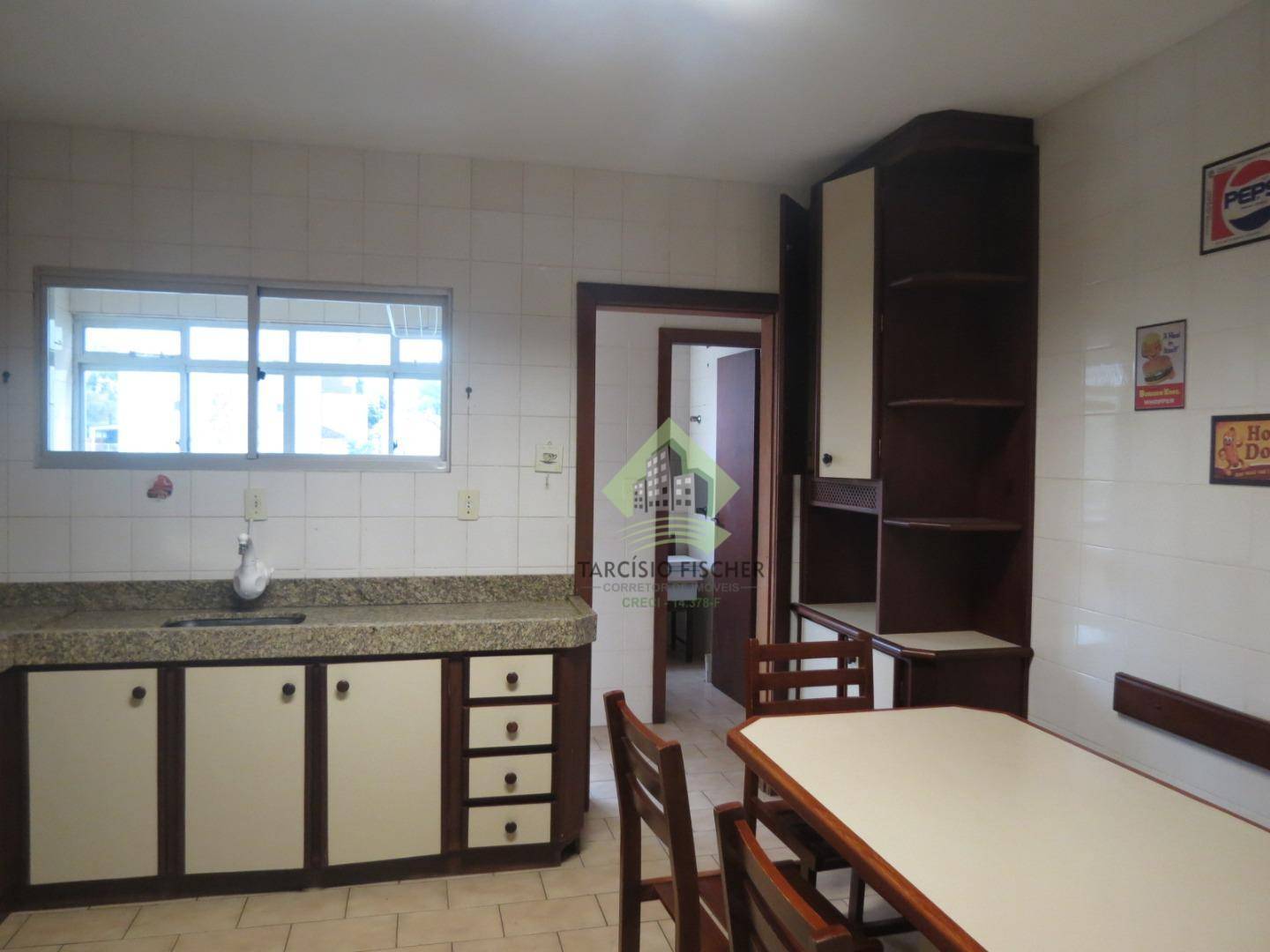 Apartamento à venda com 3 quartos, 1m² - Foto 18