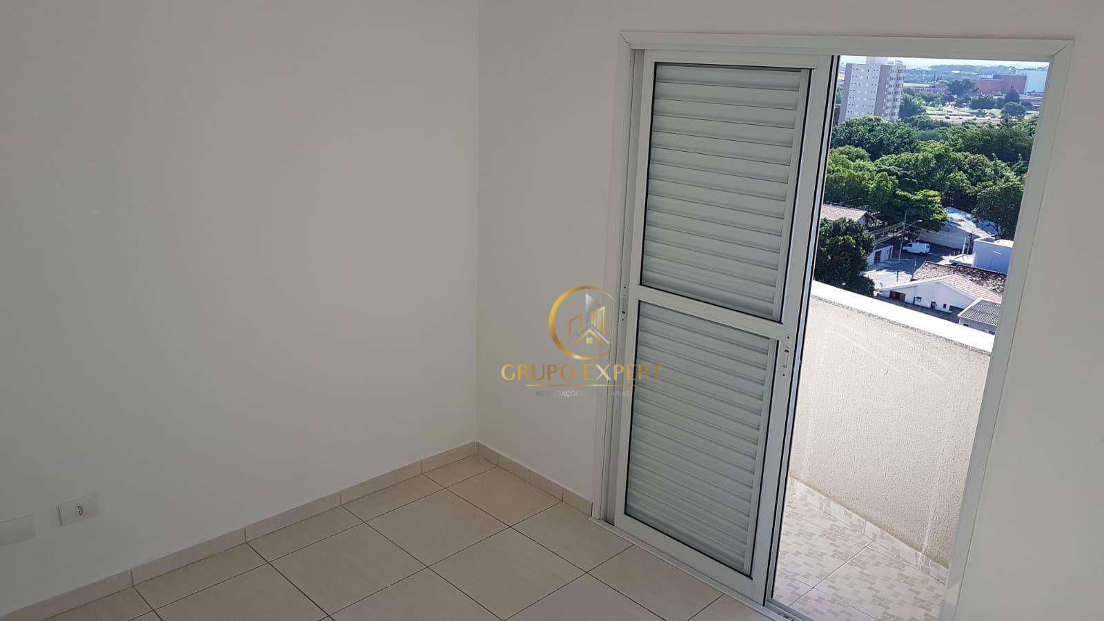 Apartamento à venda e aluguel com 2 quartos, 72m² - Foto 3