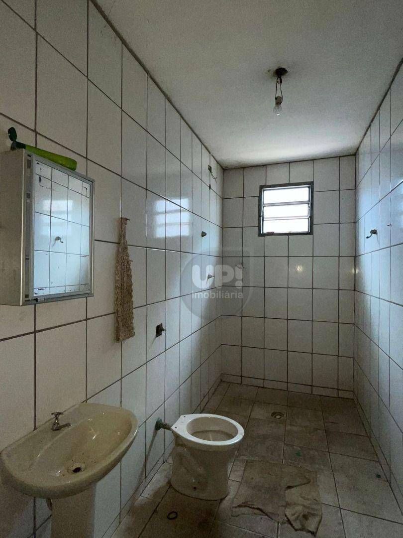 Casa à venda com 2 quartos, 100m² - Foto 10