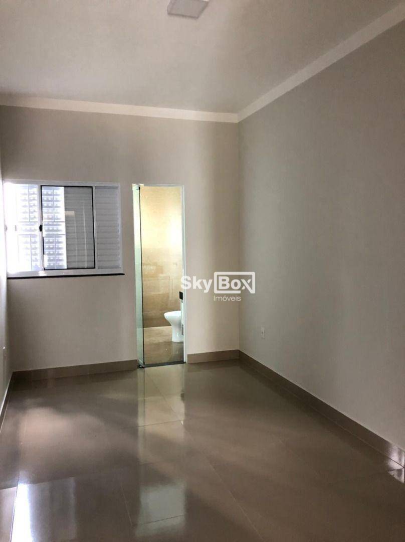 Casa à venda com 2 quartos, 70m² - Foto 10