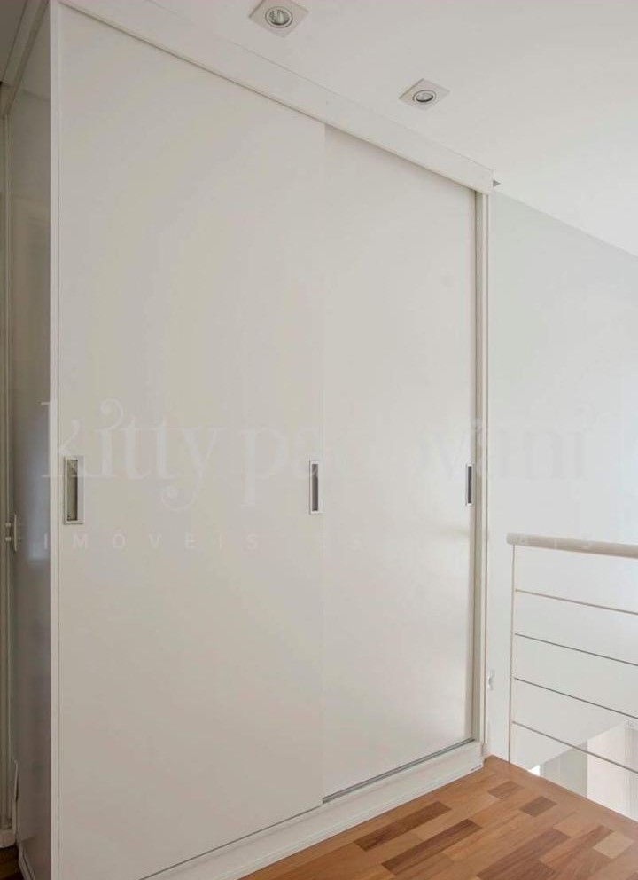 Apartamento à venda com 2 quartos, 80m² - Foto 19