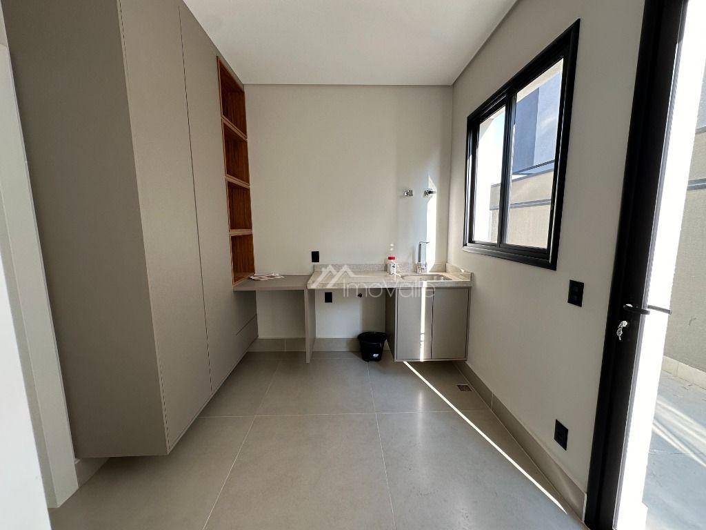 Casa de Condomínio à venda com 5 quartos, 435m² - Foto 15