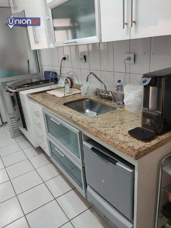 Apartamento à venda com 3 quartos, 96m² - Foto 12