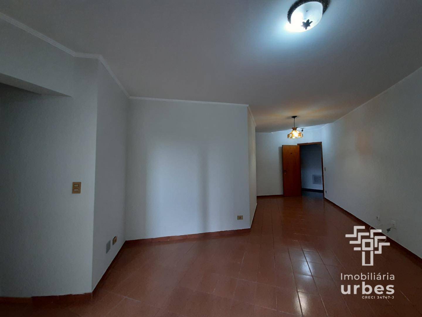 Apartamento à venda com 3 quartos, 96m² - Foto 9