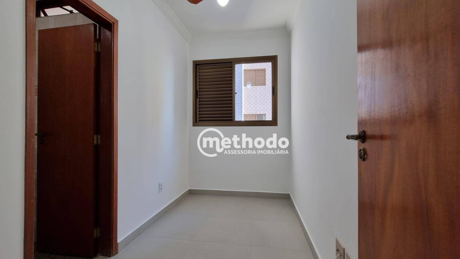 Apartamento à venda com 4 quartos, 150m² - Foto 10