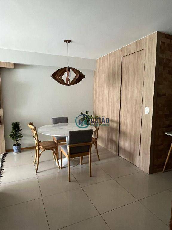 Apartamento à venda com 3 quartos, 105m² - Foto 7