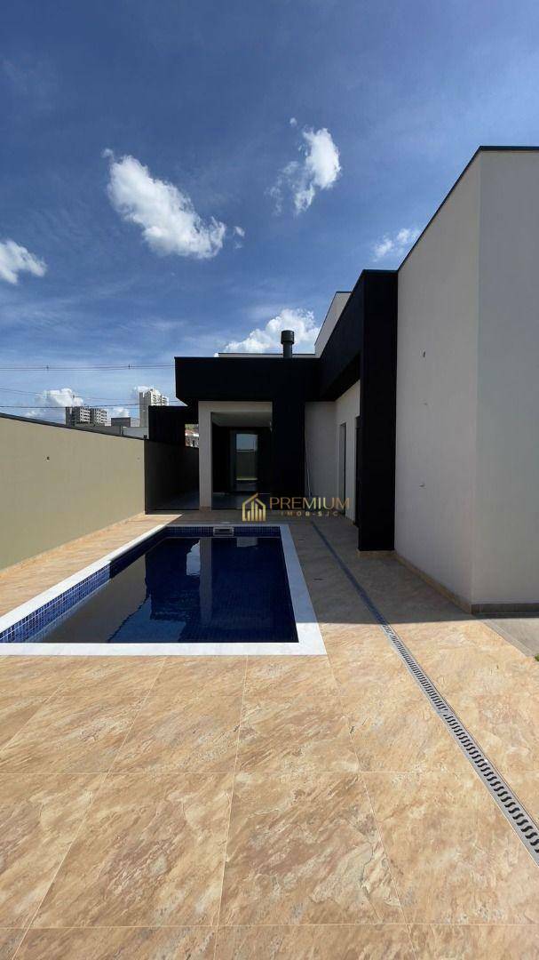 Casa de Condomínio à venda com 4 quartos, 250m² - Foto 3