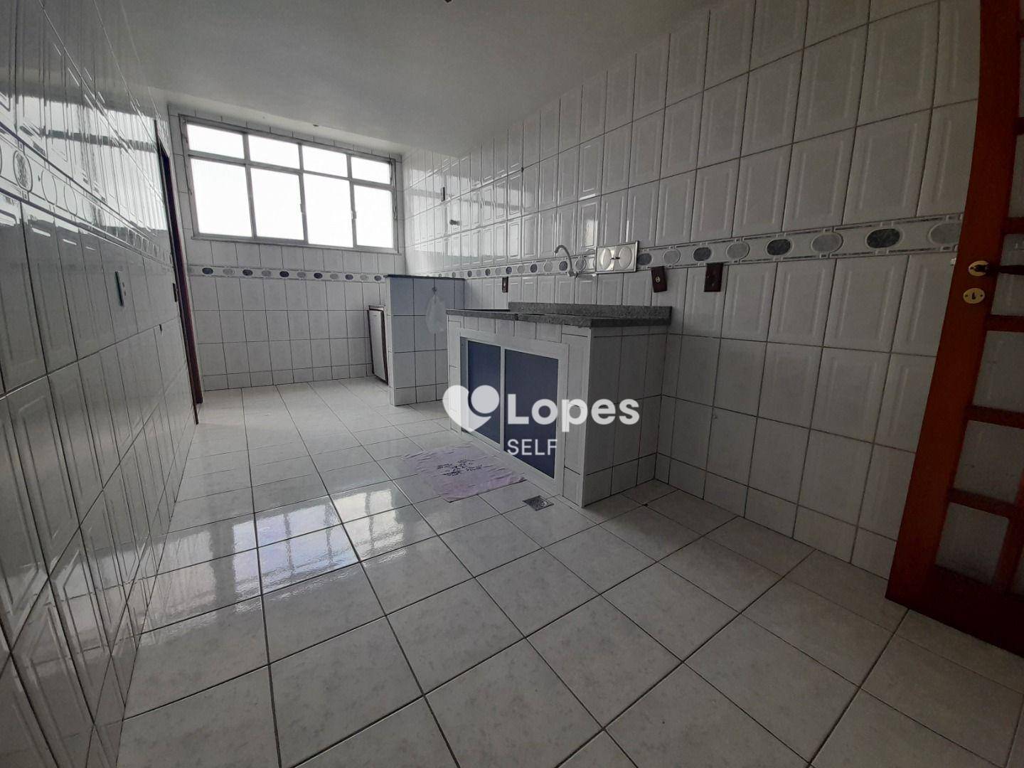 Apartamento à venda com 2 quartos, 90m² - Foto 7