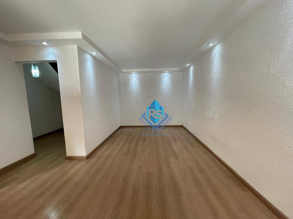 Sobrado à venda e aluguel com 3 quartos, 137m² - Foto 2