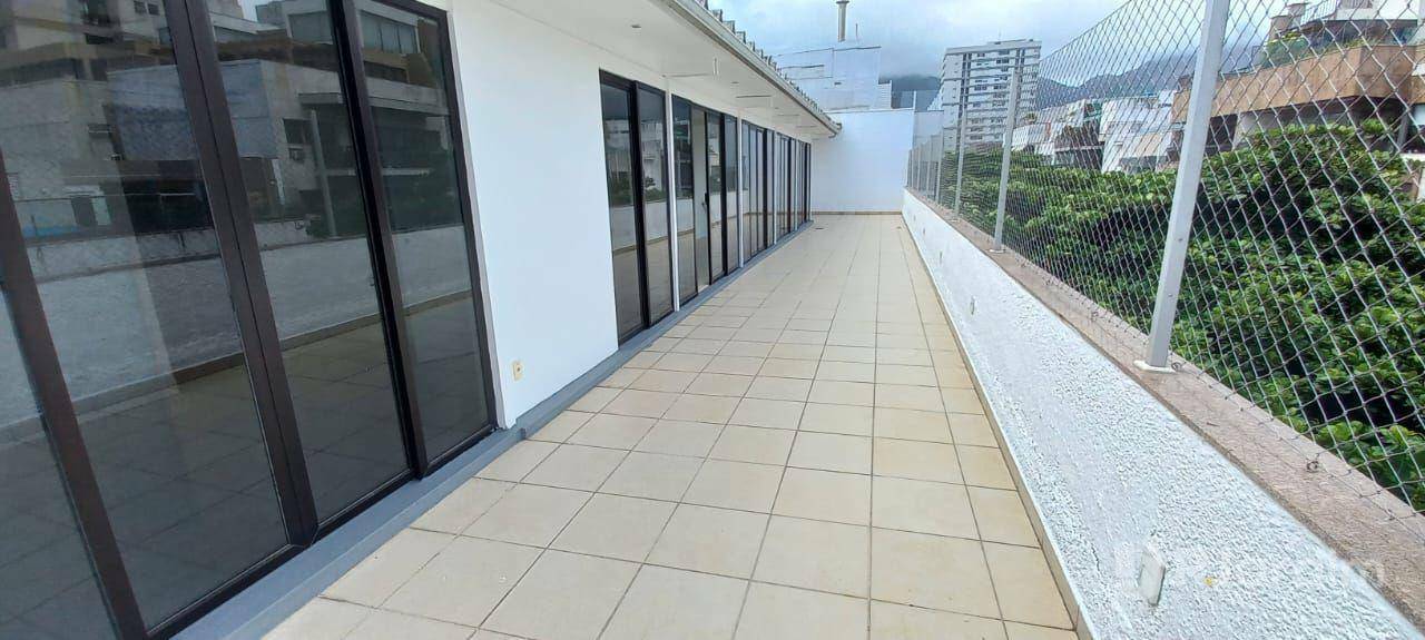 Cobertura para alugar com 5 quartos, 295m² - Foto 22