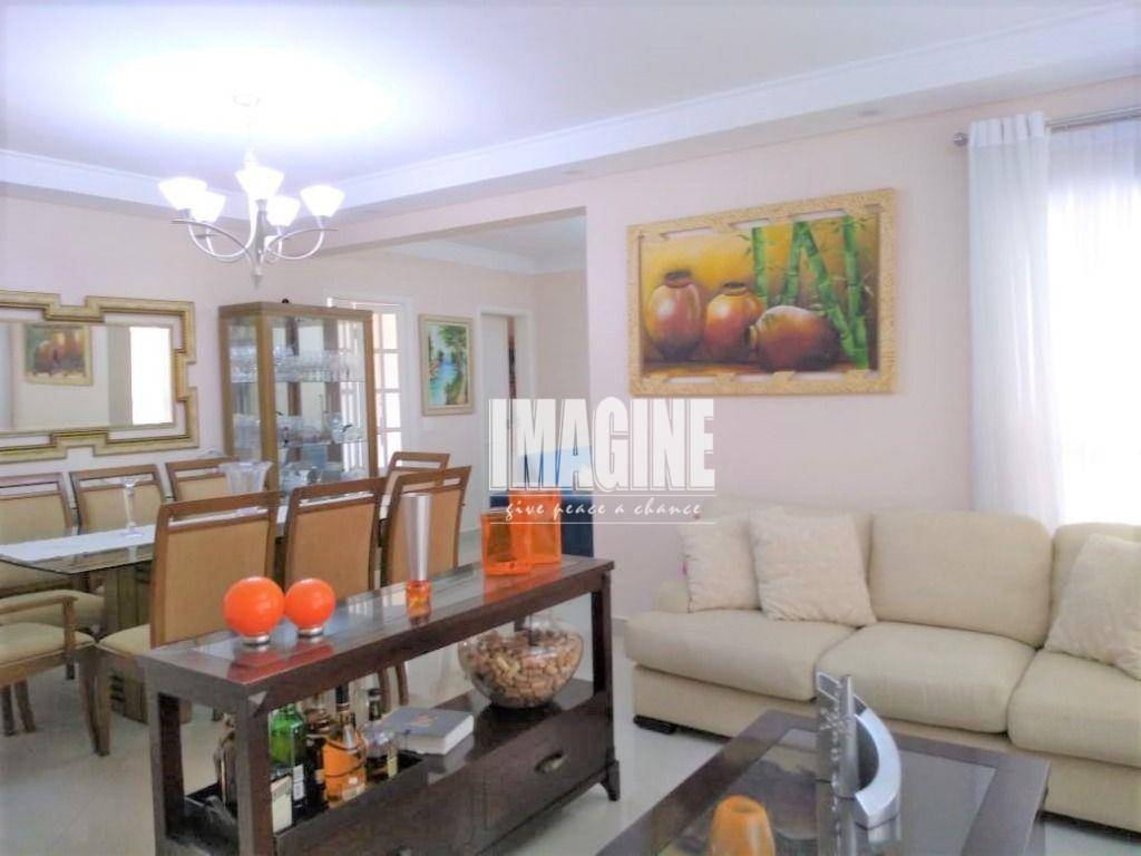 Apartamento à venda com 3 quartos, 151m² - Foto 9