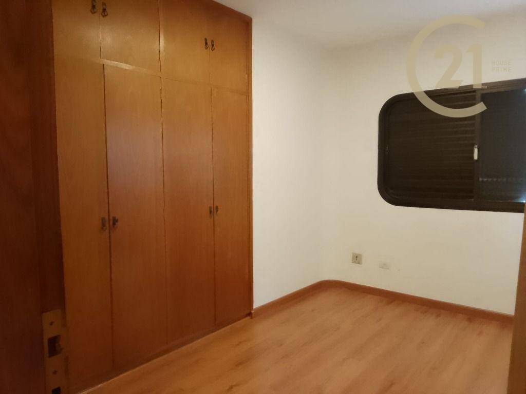 Apartamento à venda com 4 quartos, 196m² - Foto 7