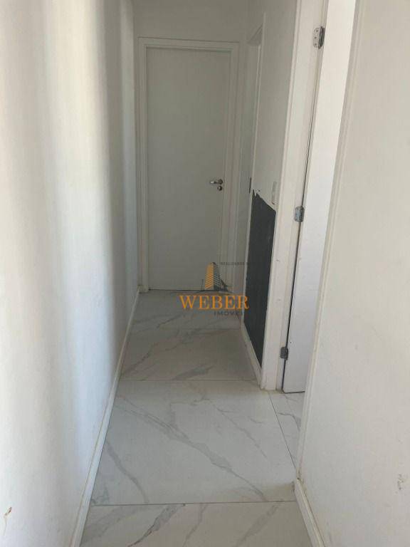 Apartamento à venda com 2 quartos, 45m² - Foto 2