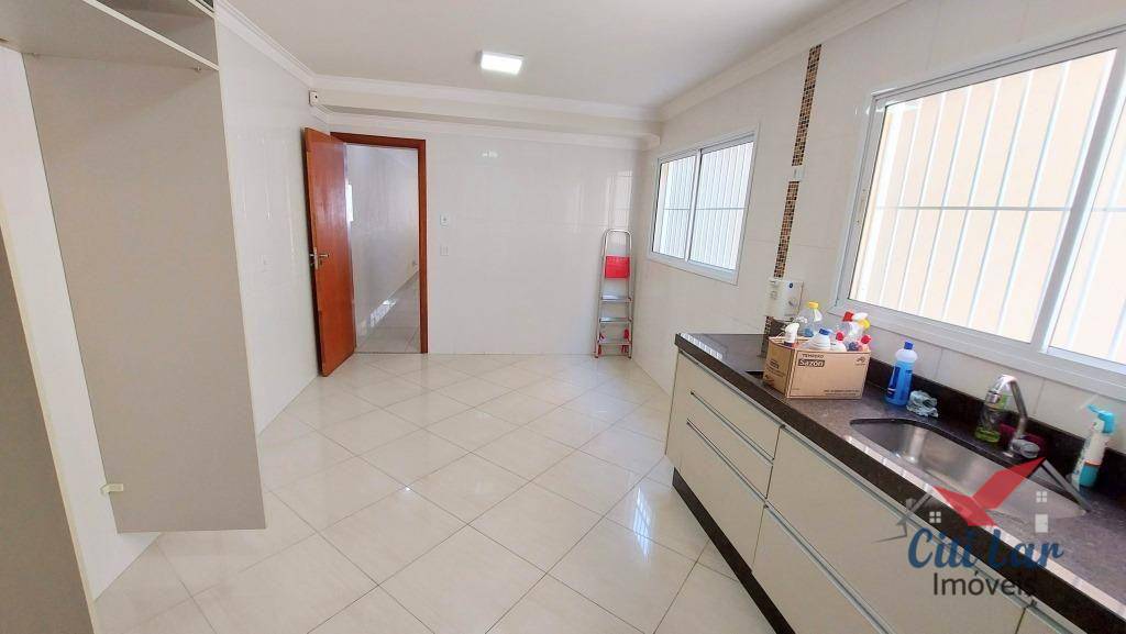 Sobrado à venda com 3 quartos, 170m² - Foto 11