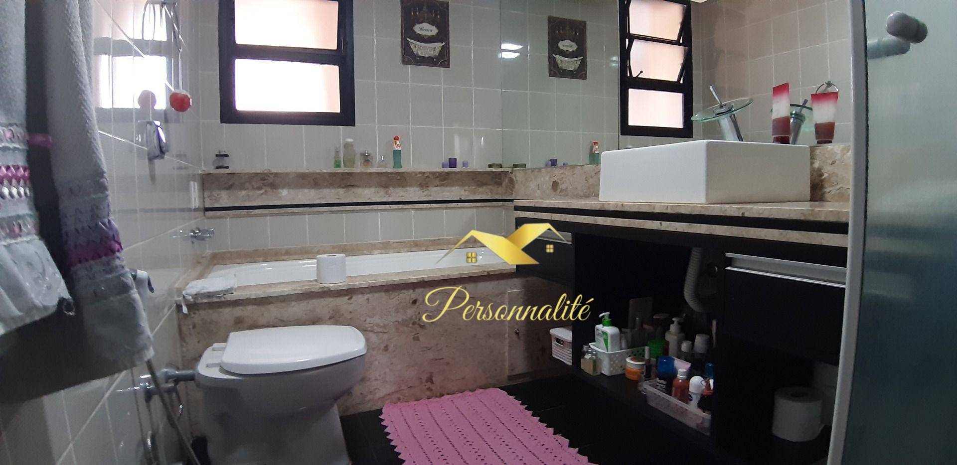 Apartamento à venda com 3 quartos, 191m² - Foto 23