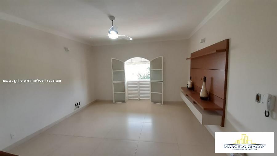 Sobrado à venda com 2 quartos, 193m² - Foto 23