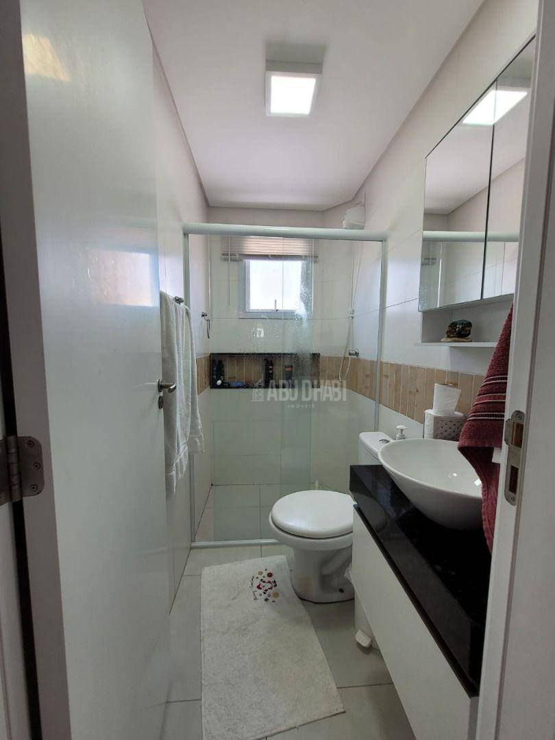 Apartamento à venda com 2 quartos, 71m² - Foto 11