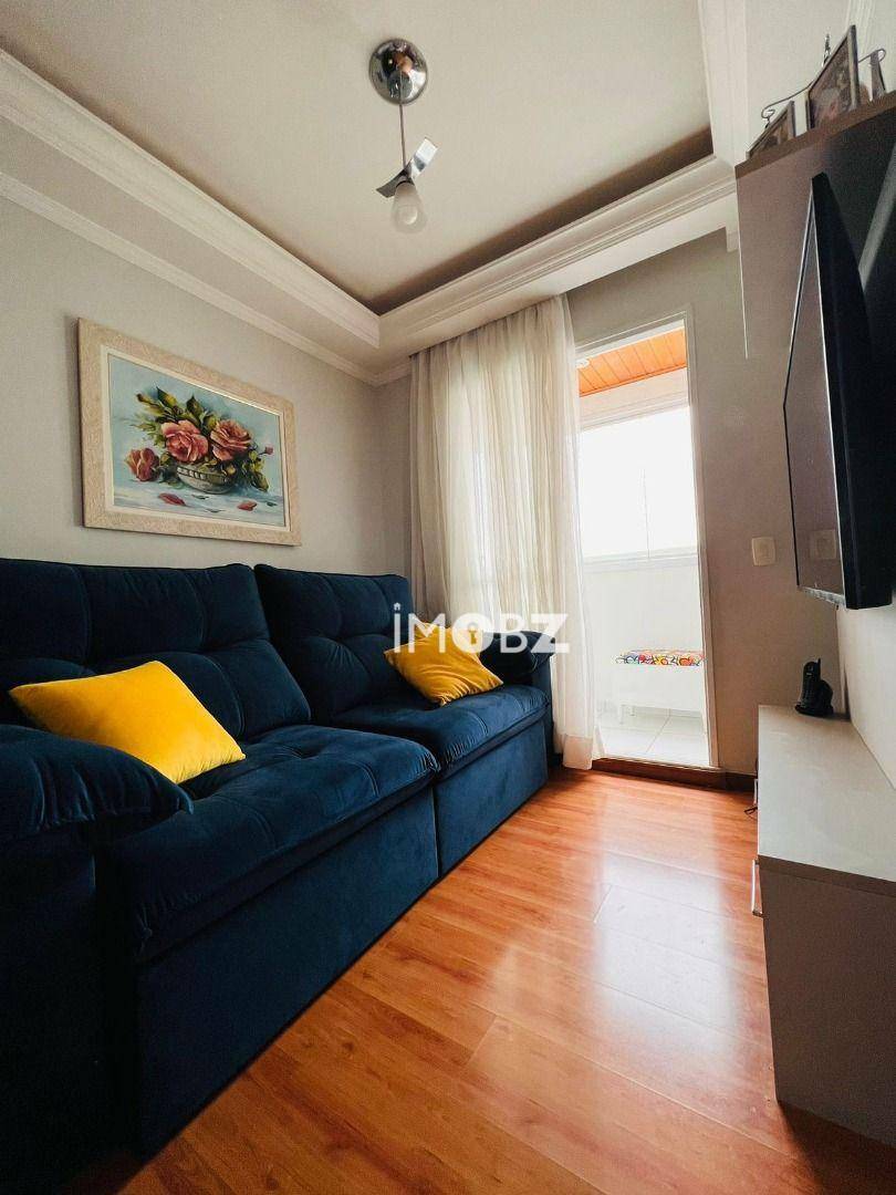 Apartamento à venda com 3 quartos, 60m² - Foto 2