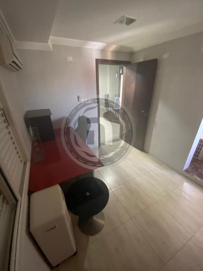 Apartamento à venda com 4 quartos, 205m² - Foto 17