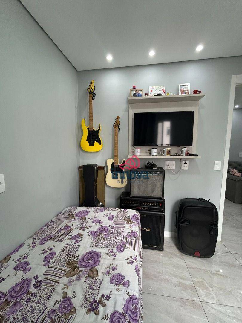 Apartamento à venda com 2 quartos, 44m² - Foto 12