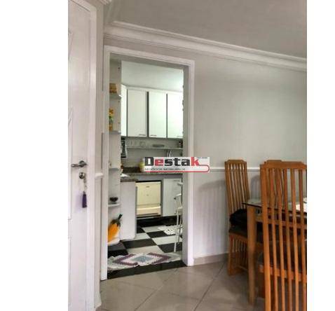 Apartamento à venda com 3 quartos, 60m² - Foto 13