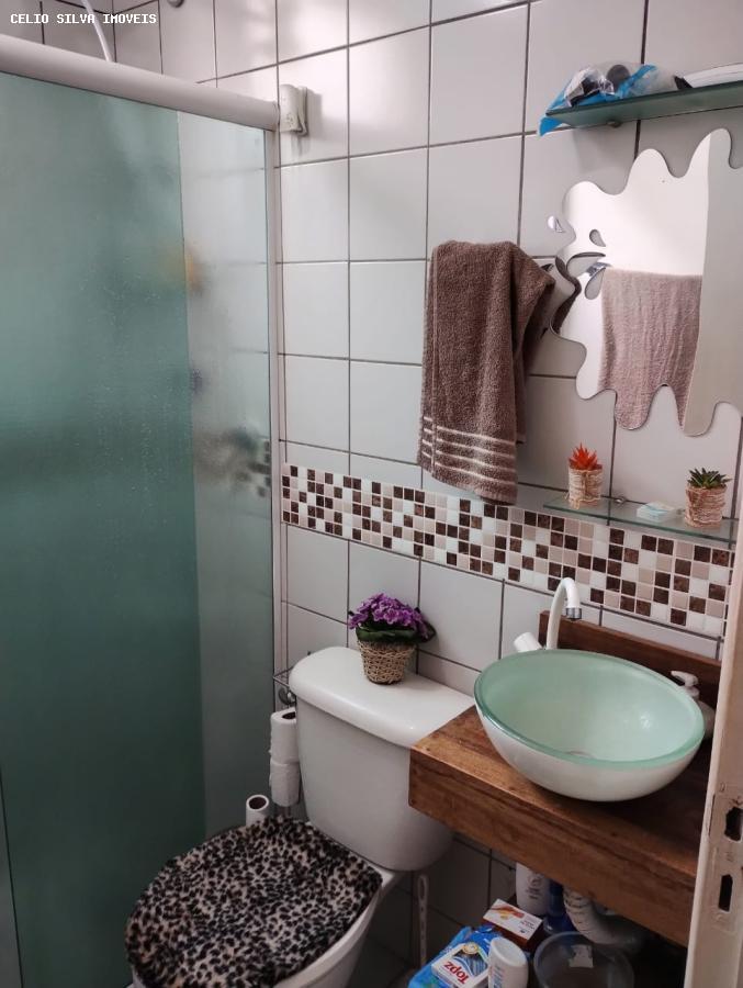 Apartamento à venda com 2 quartos, 65m² - Foto 10