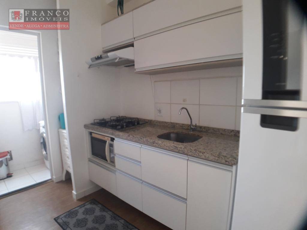 Apartamento à venda com 2 quartos, 47m² - Foto 4