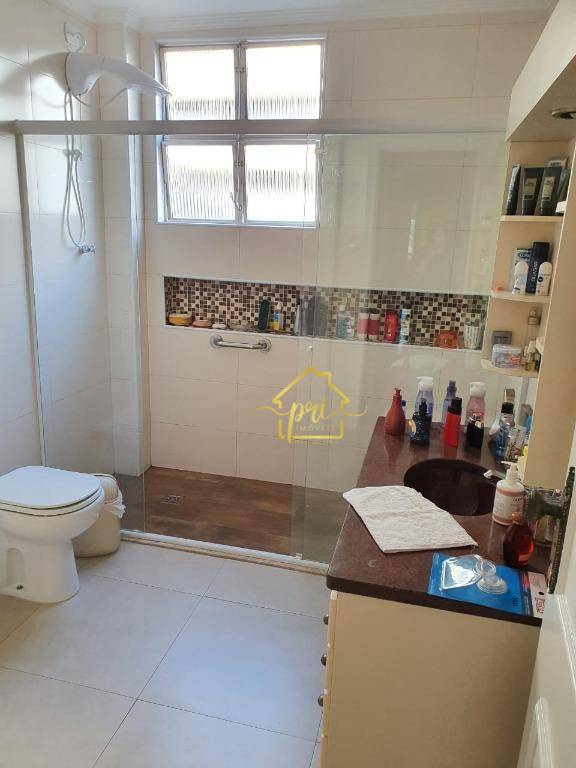 Apartamento à venda com 3 quartos, 200m² - Foto 17