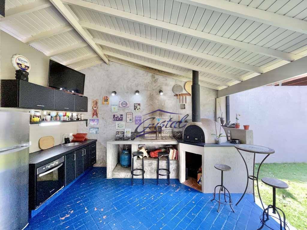 Casa à venda com 4 quartos, 250m² - Foto 21