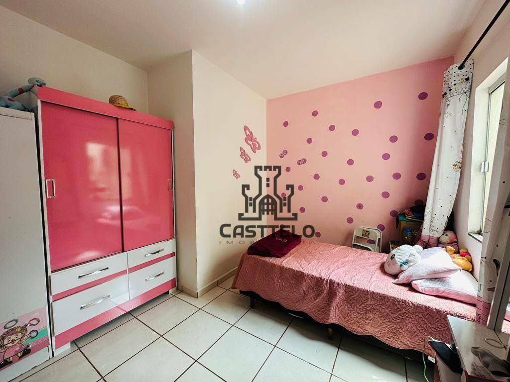 Casa à venda com 3 quartos, 88m² - Foto 7