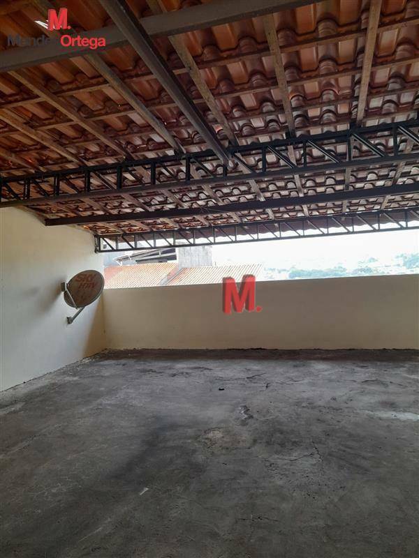 Casa à venda com 2 quartos, 300m² - Foto 15